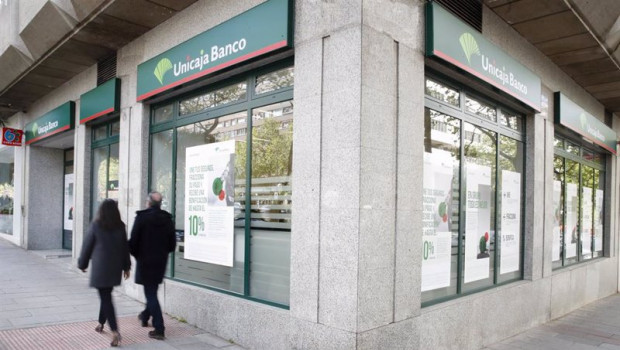 ep archivo   unicaja banco habilita una nueva linea de financiacion para cultivos intensivos de