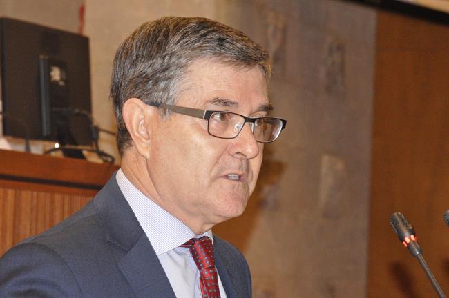 El consejero de Presidencia del Gobierno de Aragón, Vicente Guillén. | EUROPA PRESS ep consejeropresidenciagobiernoaragon vicente guillen 20170524155005
