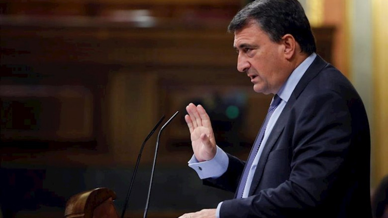 El portavoz del PNV, Aitor Esteban, en el pleno de la semana pasada | Pool ep el portavoz del pnv aitor esteban en el pleno de la semana pasada