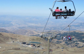 ep imagen de turistas en sierra nevada