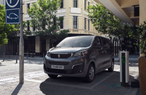 ep motor- peugeot presenta la version electrica de su traveller con hasta 330 kilometros de