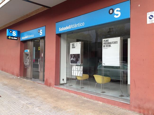 ep oficina banc sabadell calle portugal castellar valls