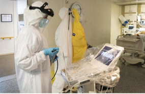 ep persona que trabaja en la uci del hospital de guadalajara durante la atencion a covid-19