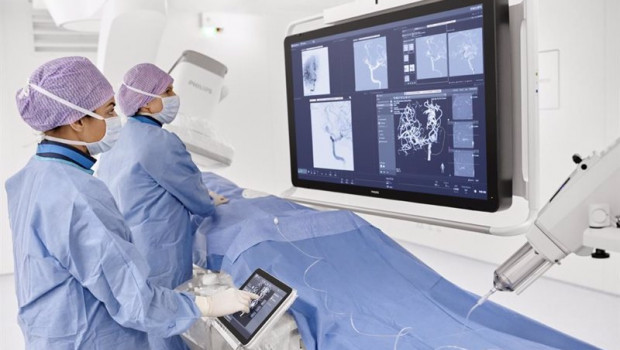 ep philips presenta la nueva generacion de la plataforma de terapia guiada por imagen azurion