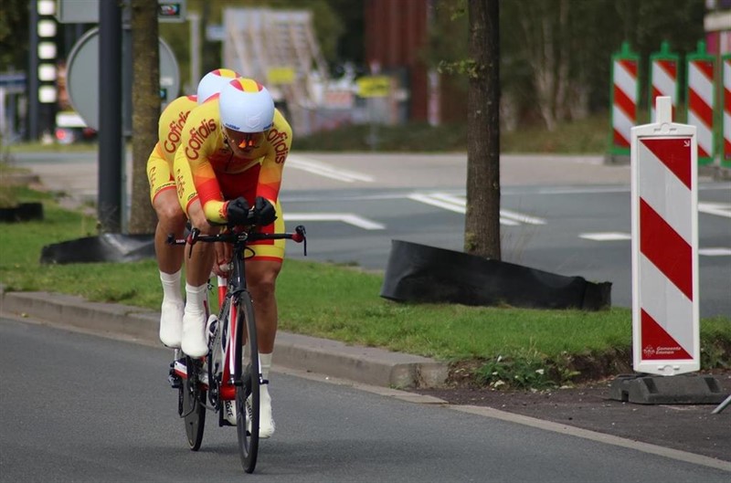 ep ricardo ten y eduardo santas en el mundial de ciclismo adaptado