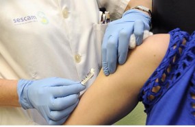 ep vacuna vacunacion vaccination injection medical doctor hospital