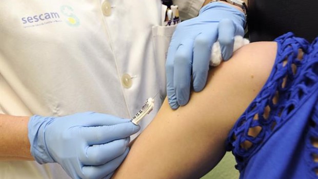 ep vacuna vacunacion vaccination injection medical doctor hospital