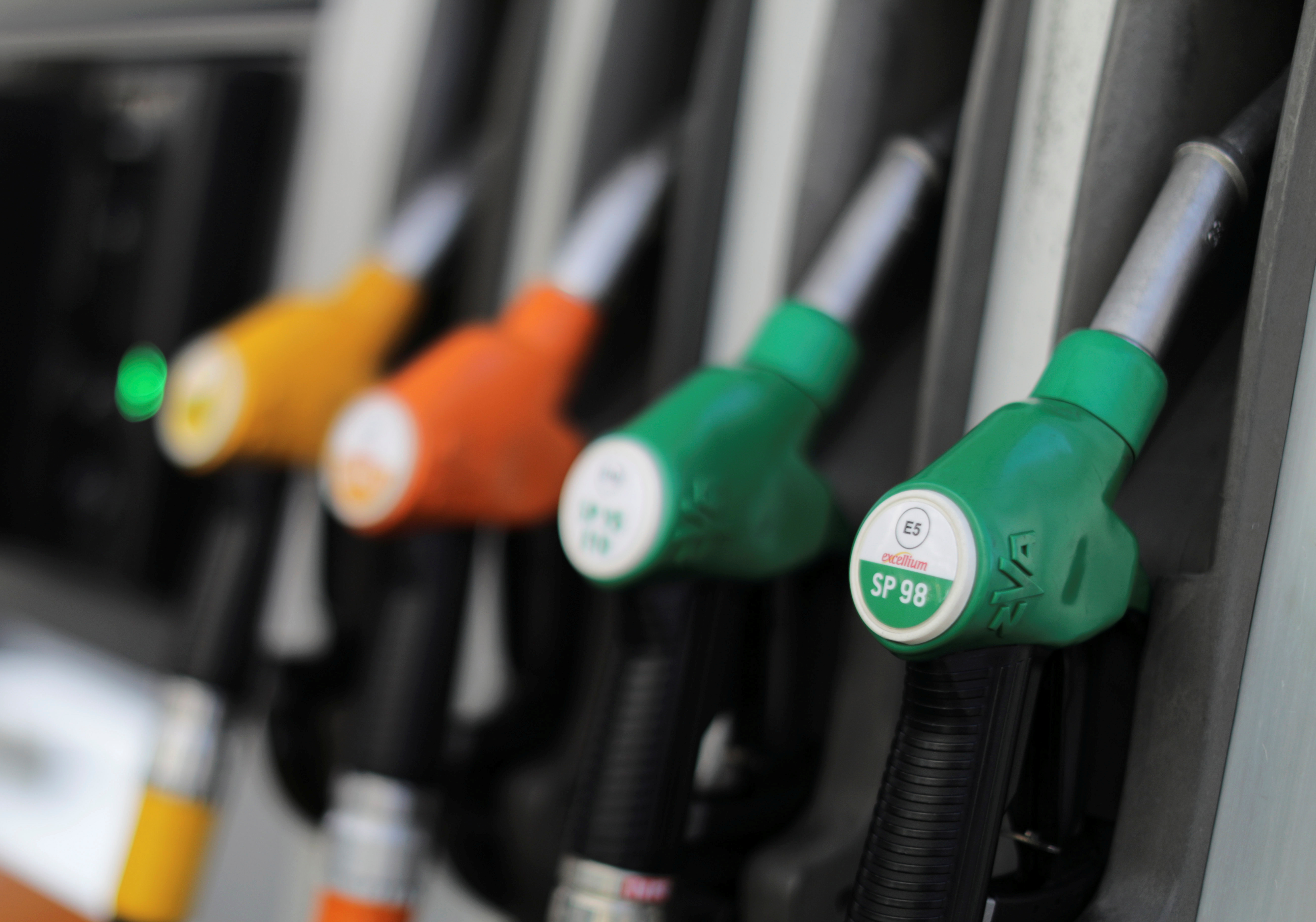 mobilisation-incertaine-contre-la-hausse-des-carburants