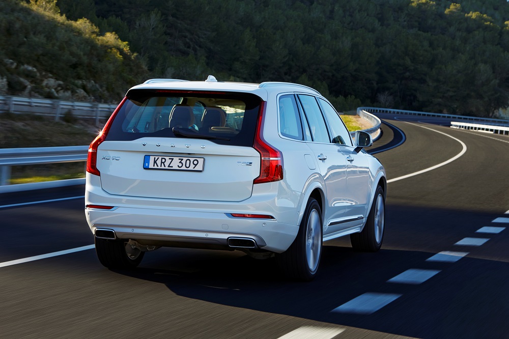 volvo, car, auto, vehicle, road