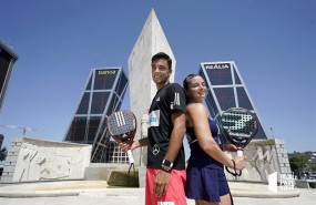 ep alejandro galan y alejandra salazar en la presentacion del master de padel de madrid
