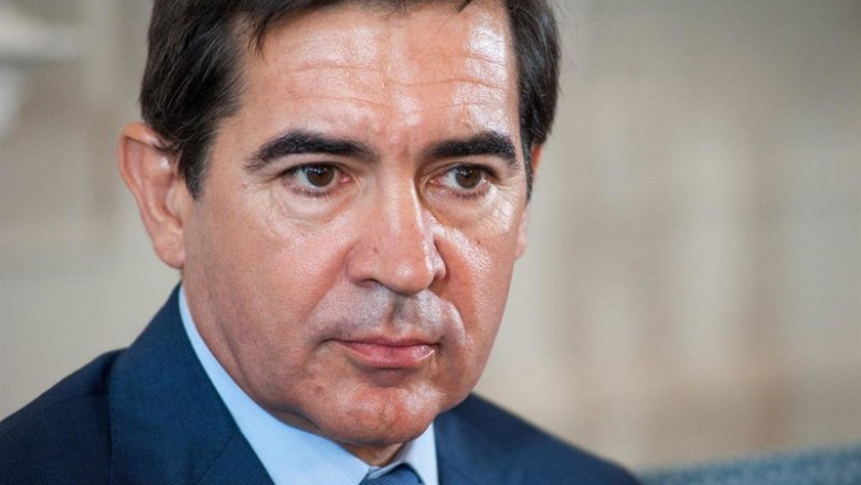 El presidente de BBVA, Carlos Torres Vila, durante el curso de la Apie y la UIMP en Santander. | APIE - Archivo ep archivo el presidente de bbva carlos torres vila durante el curso de la apie y la uimp en