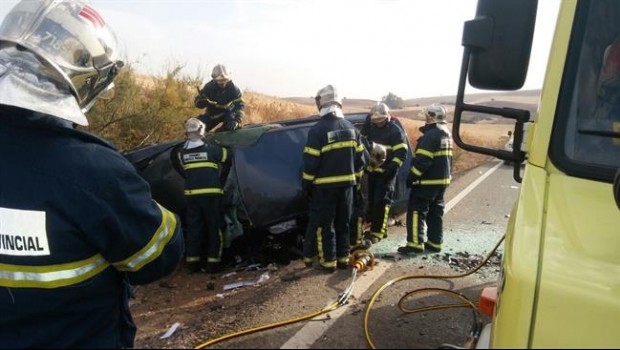 ep bomberos accidente trafico371 espera 131017