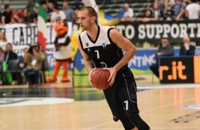 ep dolomiti energia trento vs dominion bilbao basket alex ruoff
