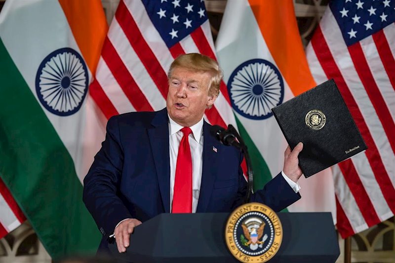 https://img1.s3wfg.com/web/img/images_uploaded/5/c/ep_el_presidente_de_estados_unidos_donald_trump_de_visita_en_india.jpg