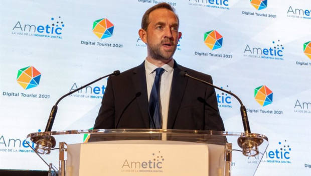 ep el secretario de estado de turismo del ministerio de industria comercio y turismo fernando valdes