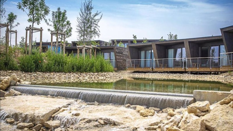 ep futuroscope inaugura su segundo hotel tematico el village ecolodgee en plena naturaleza ep futuroscope inaugura su segundo hotel tematico el village ecolodgee en plena naturaleza