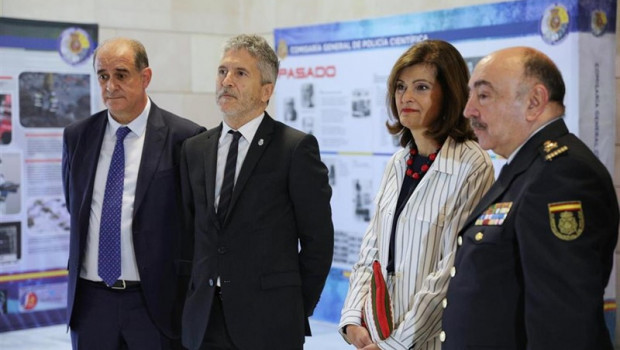 ep i-d el director general de la policia francisco pardo el ministro del interior en funciones