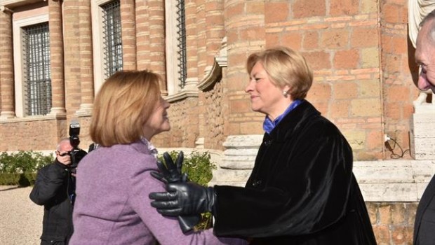 ep la ministra maria dolorescospedalla ministra italianadefensa