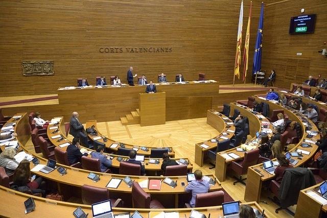 Pleno de Corts Valencianes | INMA CABALLER ep plenocorts valencianes