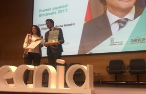 ep rosa navarro recibepremio bimtecnia