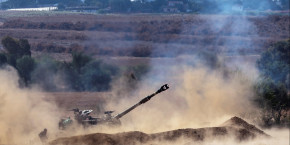 un tank et des soldats israeliens a proximite de la frontiere avec la bande de gaza 