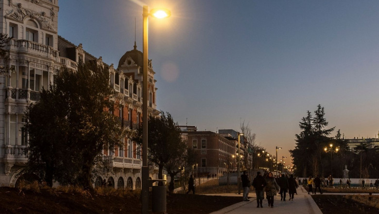 1643880480 schreder plaza espa a 4