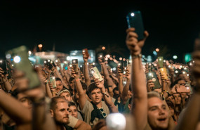 1cfca10d 9bbf ff46 2fc8 b46520d16fb5 