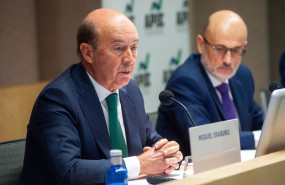 ep archivo miguel iraburu izda junto al presidente del circulo de empresarios manuel perez sala ep archivo miguel iraburu izda junto al presidente del circulo de empresarios manuel perez sala