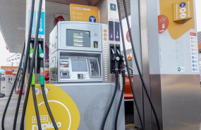 ep archivo   surtidores de una gasolinera a 7 de junio de 2024 en madrid espana