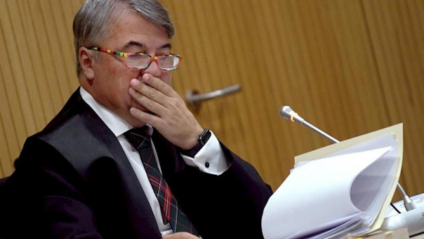 ep el abogado de los cuatro miembros de la manada agustin martinez becerra d durante el juicio por