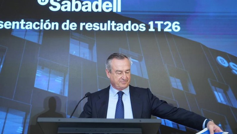 ep el consejero delegado de banco sabadell cesar gonzalez bueno durante la rueda de prensa