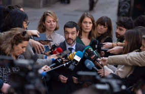 ep el ministro de consumo y agenda 2030 pablo bustinduy atiende a los medios de comunicacion durante