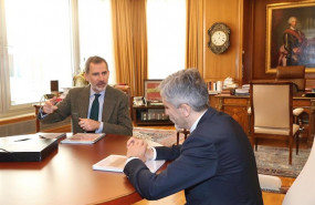 ep el rey felipe vi y el ministro del interior fernando grande marlaska se reunen en el palacio de
