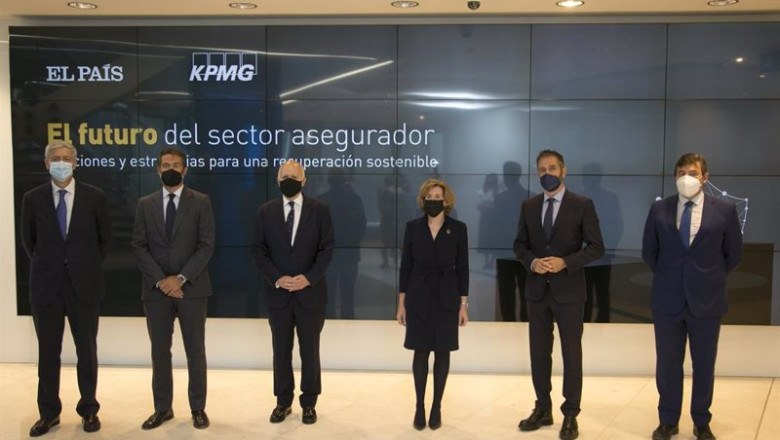 ENCUENTRO DE EL PAÍSEL FUTURO DEL SECTOR ASEGURADOR. | SANTI BURGOS ep encuentro de el paisel futuro del sector asegurador