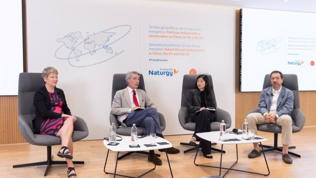 ep fundacion naturgy y el real instituto elcano han organizado la jornada sendas geopoliticas de la