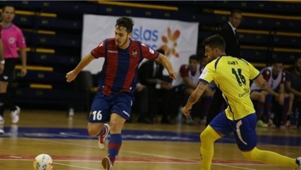 ep jorge santos jugadorlevante ud fs ante juan perez del gran canaria fs
