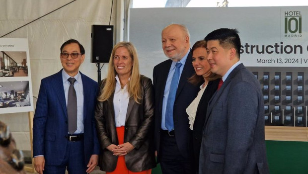 ep la consejera de economia rocio albert ha puesto hoy la primera piedra del complejo de la cadena ep la consejera de economia rocio albert ha puesto hoy la primera piedra del complejo de la cadena