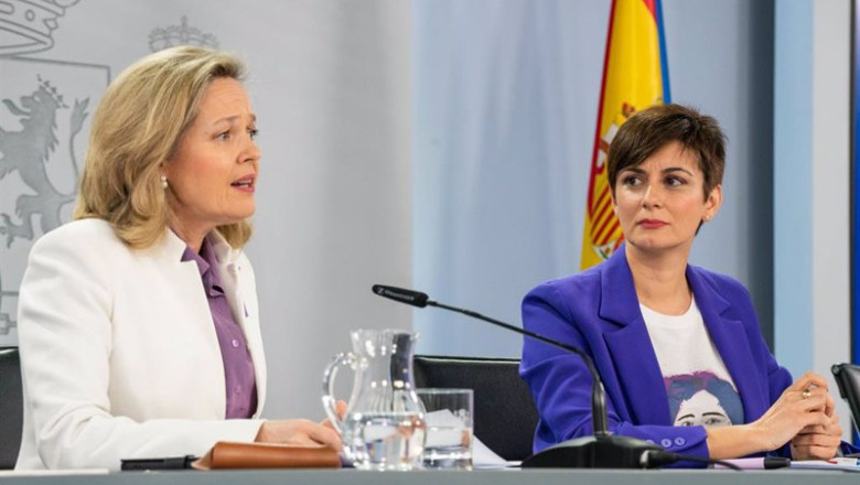 ep la ministra de politica territorial y portavoz del gobierno isabel rodriguez y la vicepresidenta ep la ministra de politica territorial y portavoz del gobierno isabel rodriguez y la vicepresidenta