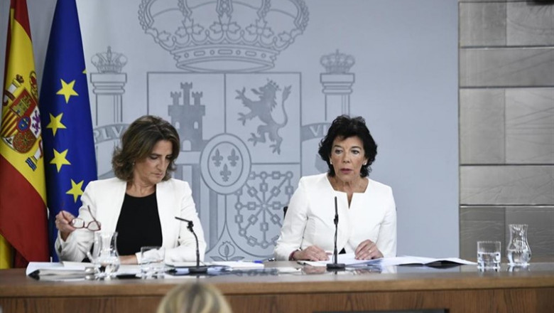 ep la ministra portavoz en funciones isabel celaa y la ministra de transicion ecologica en funciones ep la ministra portavoz en funciones isabel celaa y la ministra de transicion ecologica en funciones