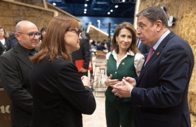 ep la presidenta de paradores raquel sanchez 2d y el ministro de agricultura pesca y alimentacion