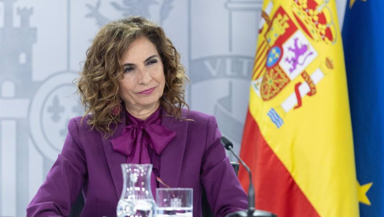 ep la vicepresidenta cuarta y ministra de hacienda maria jesus montero durante una rueda de prensa 20240625142311 ep la vicepresidenta cuarta y ministra de hacienda maria jesus montero durante una rueda de prensa 20240625142311