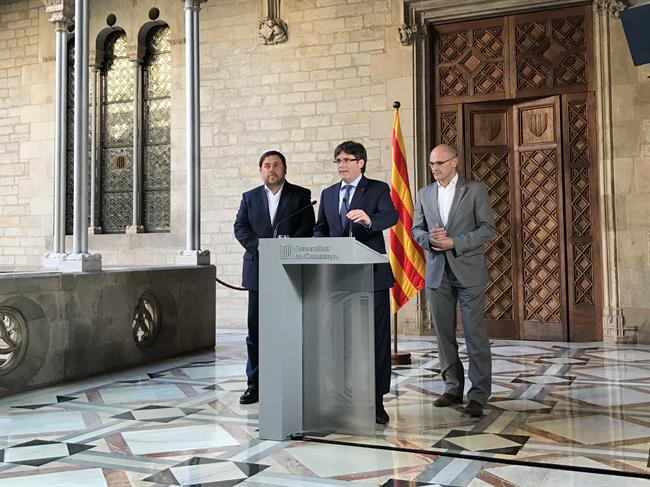 El pte. C.Puigdemont y los consellers O.Junqueras y R.Romeva | EUROPA PRESS ep pte cpuigdemontlos consellers ojunquerasrromeva