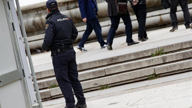 ep recursospolicia nacional agente agentes policia policias policiasla unidad zetas