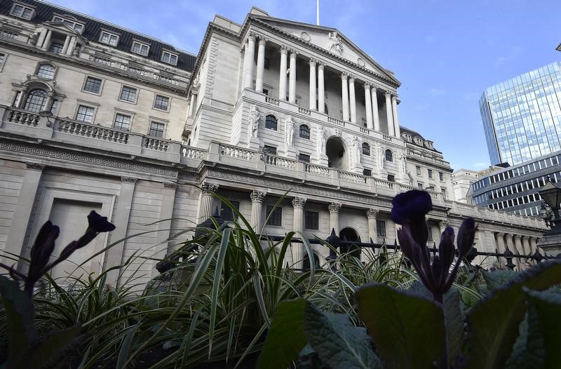 El Banco de Inglaterra deja en el 5,25% los tipos: No estamos en el punto de recortar