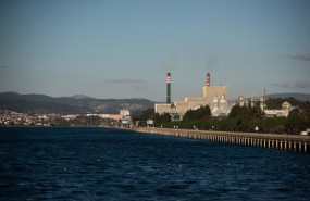 ep archivo   el complejo industrial de ence en la ria de pontevedra a 7 de febrero de 2023 en