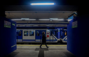 ep archivo   una mujer en la estacion de atocha de metro a 25 de febrero de 2024 en madrid espana