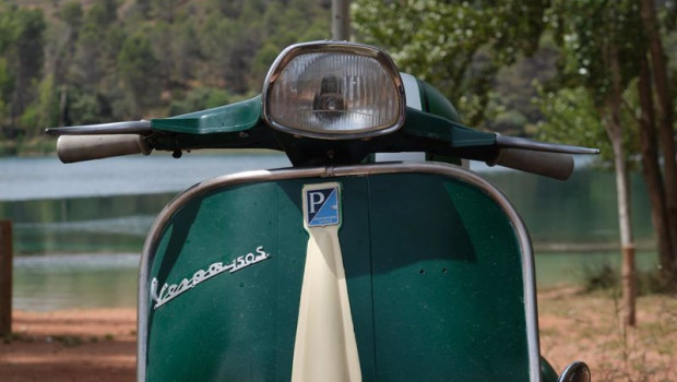 ep archivo   una vespa durante la viii ruta del vino en vespa a 27 de mayo de 2023 en tomelloso