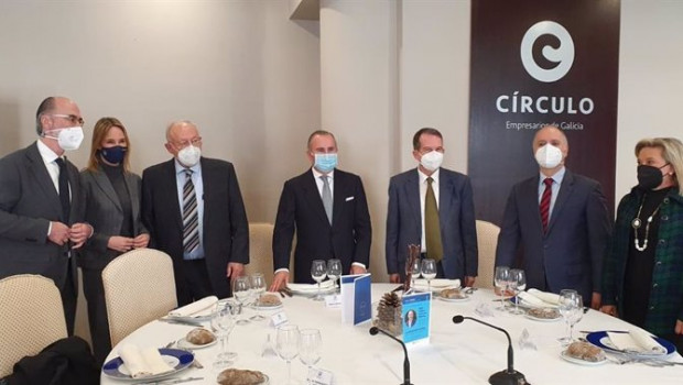 ep autoridades en la presentacion de junceda