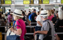 ep diferentes viajeros esperanpuestocheck-inla compania vuelingaeropuerto josep tarradellas barcelona-prat durantehuelgapersonaltierraiberiabarcelonapasado julio ep diferentes viajeros esperanpuestocheck-inla compania vuelingaeropuerto josep tarradellas barcelona-prat durantehuelgapersonaltierraiberiabarcelonapasado julio