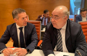 ep el portavoz del psoe en el senado ander gil y el portavoz adjunto tontxu rodriguez